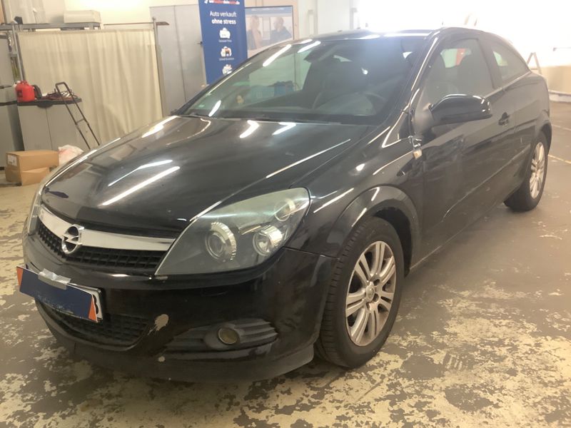 Opel Astra GTC 1.6 Innovation"110 Jahre"