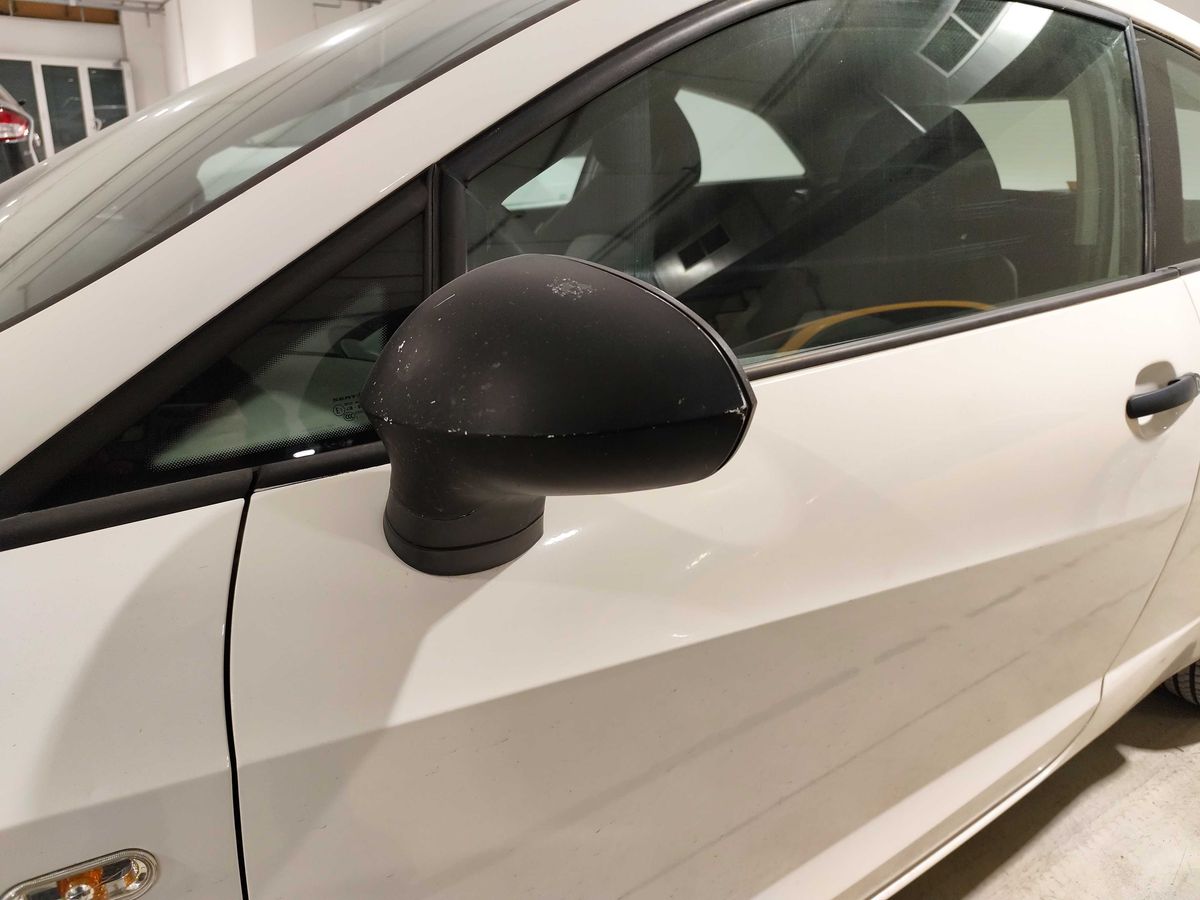 Seat Ibiza 2014 — photo 38