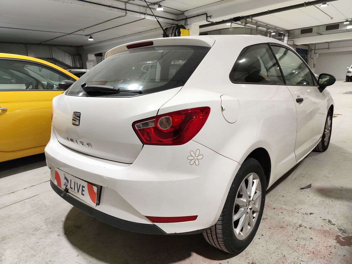 Seat Ibiza 2014 — photo 6