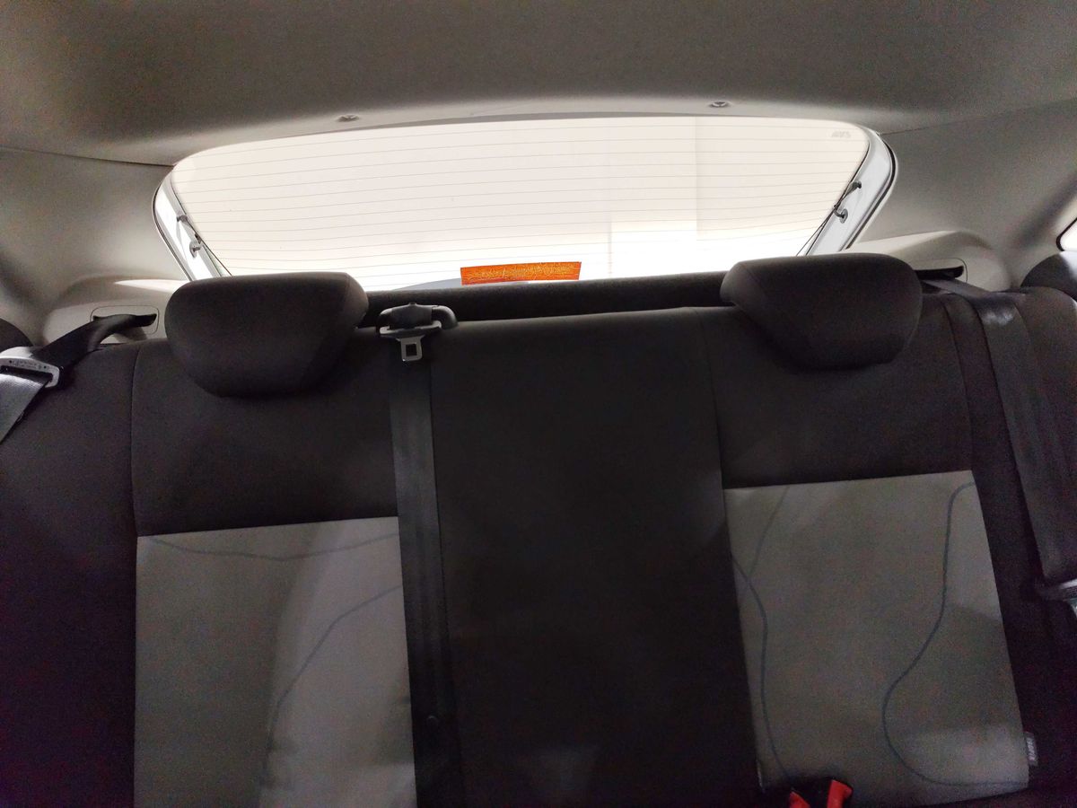 Seat Ibiza 2014 — photo 28
