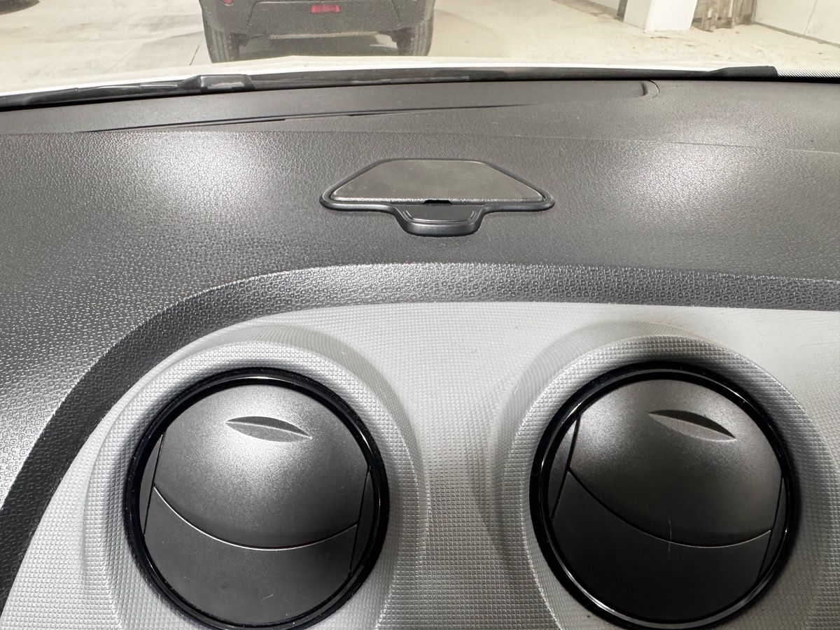Seat Ibiza 2014 — photo 18