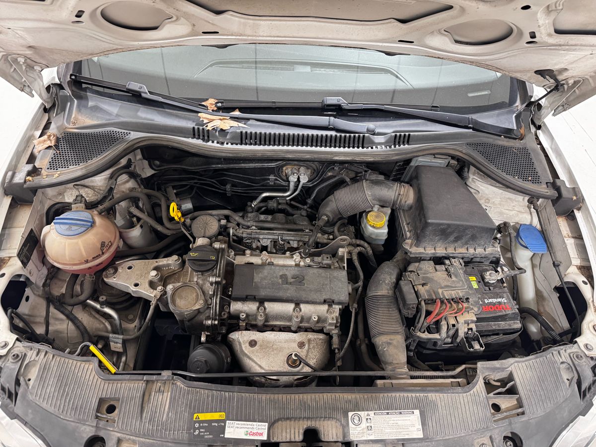 Seat Ibiza 2014 — photo 21