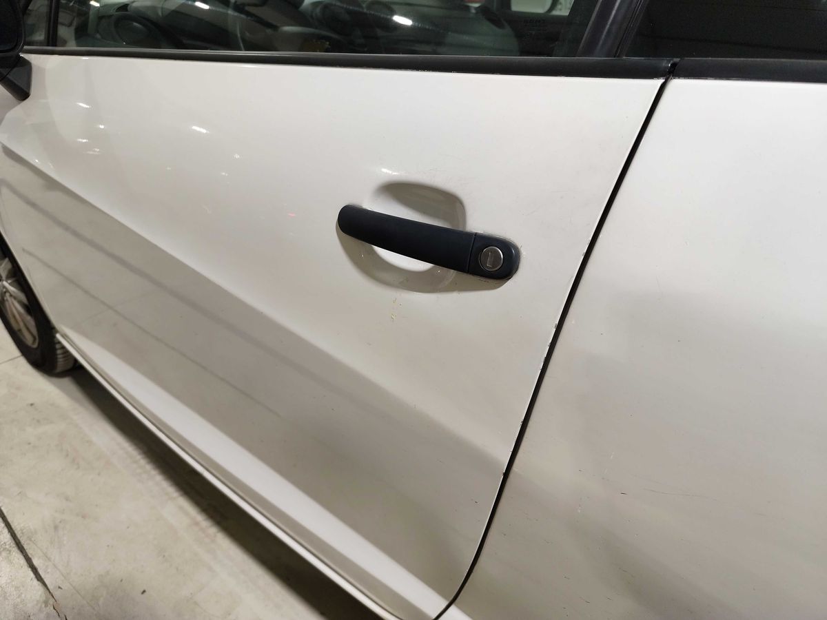 Seat Ibiza 2014 — photo 39