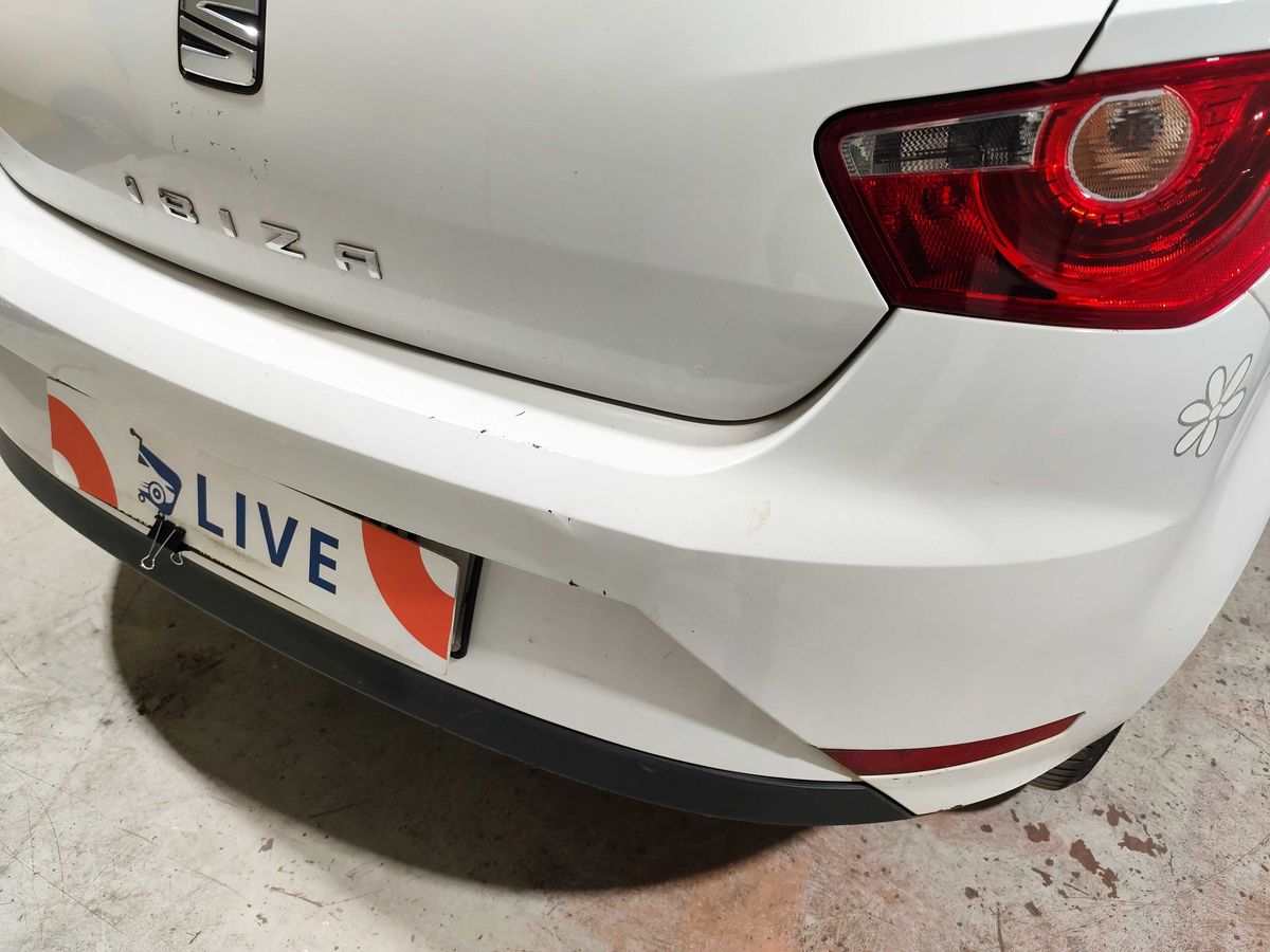 Seat Ibiza 2014 — photo 42