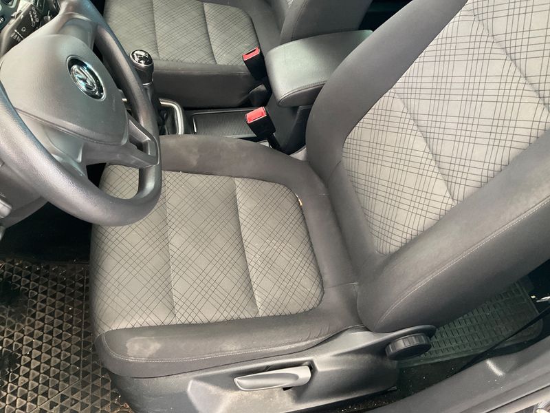 Volkswagen Sharan 2.0 TDI Trendline BlueMotion Tech 2015 – снимка 30