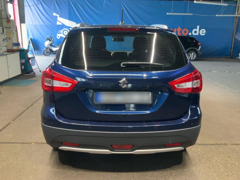 Suzuki SX4 1.4 BoosterJet Comfort+ 4x4 — zdjęcie 5