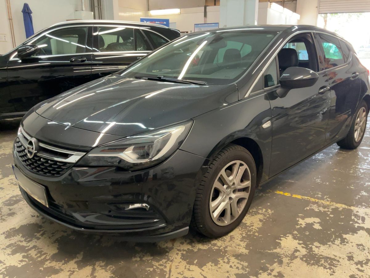 Opel Astra 2015