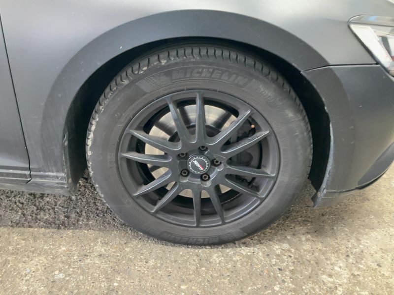 Volkswagen Passat 2.0 TDI Highline 4Motion BlueMotion Tech 2017 – снимка 11