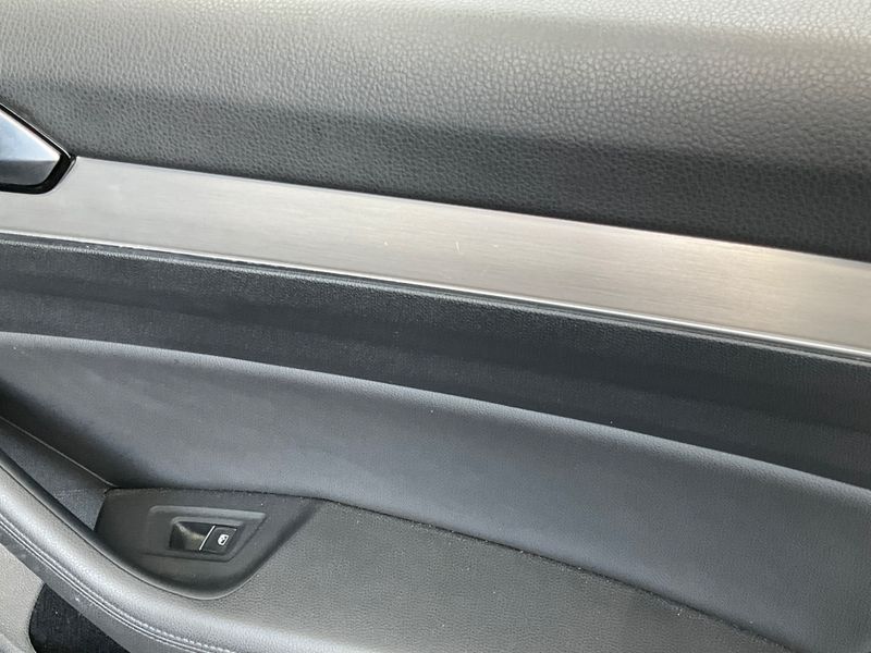 Volkswagen Passat 2.0 TDI Highline 4Motion BlueMotion Tech 2017 – снимка 23