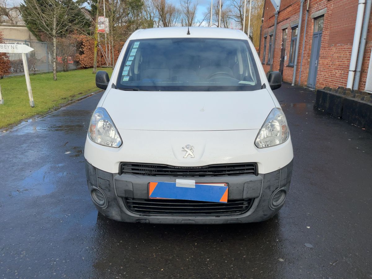 Peugeot Partner 2015 — photo 17