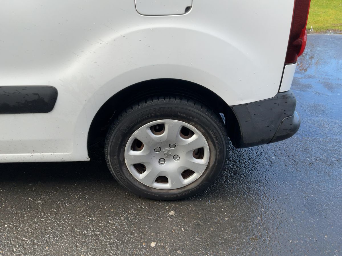 Peugeot Partner 2015 — photo 6
