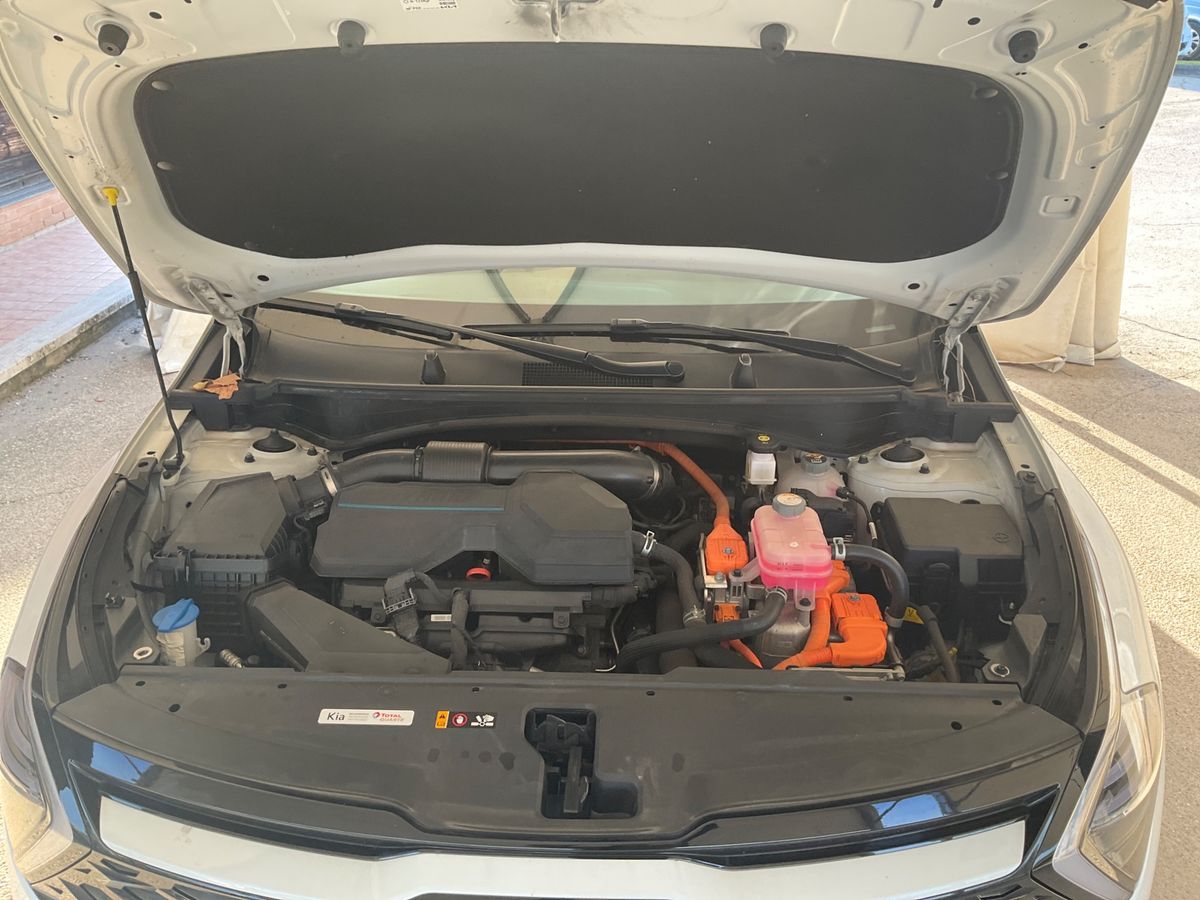 Kia Sportage 2022 — photo 47