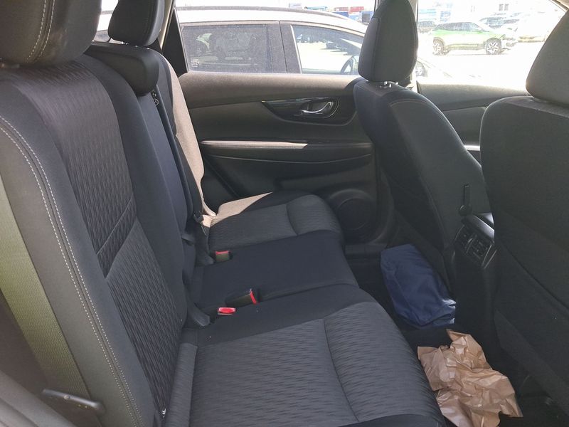 Nissan X-Trail 2.0 dCi N-Connecta 4x4 — zdjęcie 14