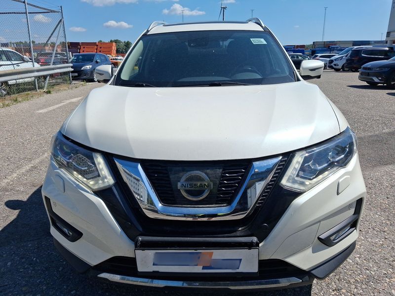 Nissan X-Trail 2.0 dCi N-Connecta 4x4 — zdjęcie 9