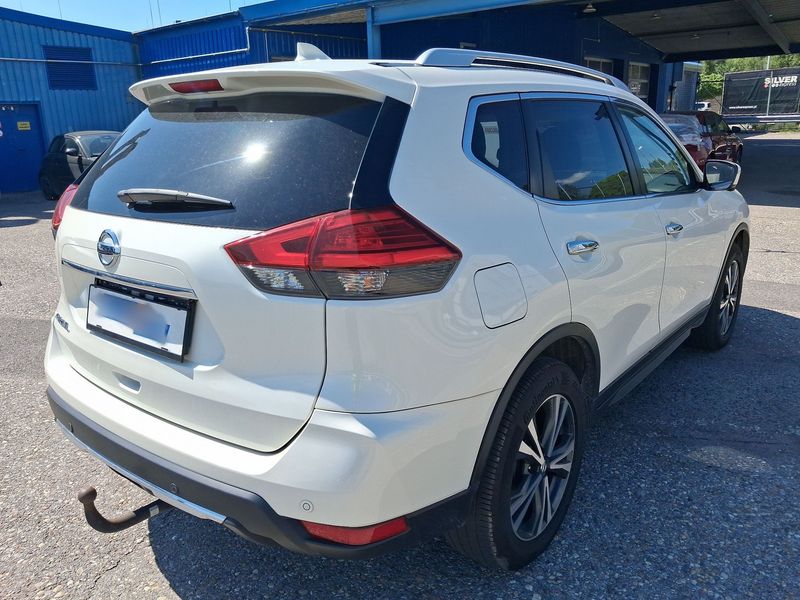 Nissan X-Trail 2.0 dCi N-Connecta 4x4 — zdjęcie 6