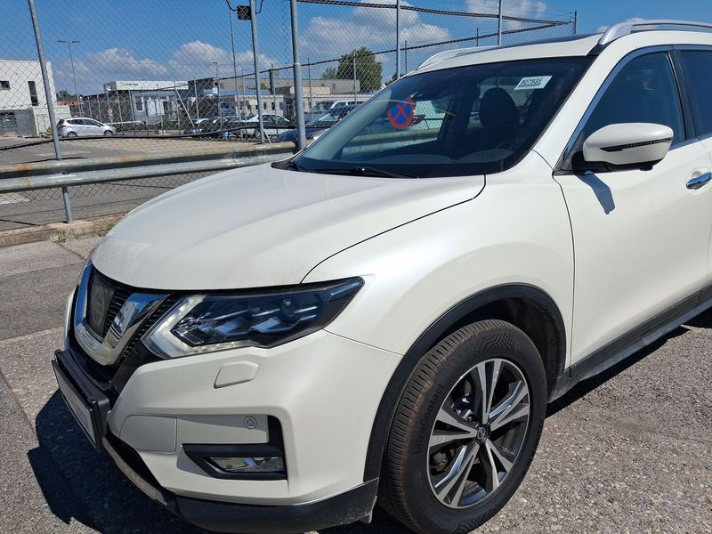 Nissan X-Trail 2.0 dCi N-Connecta 4x4 — zdjęcie 2