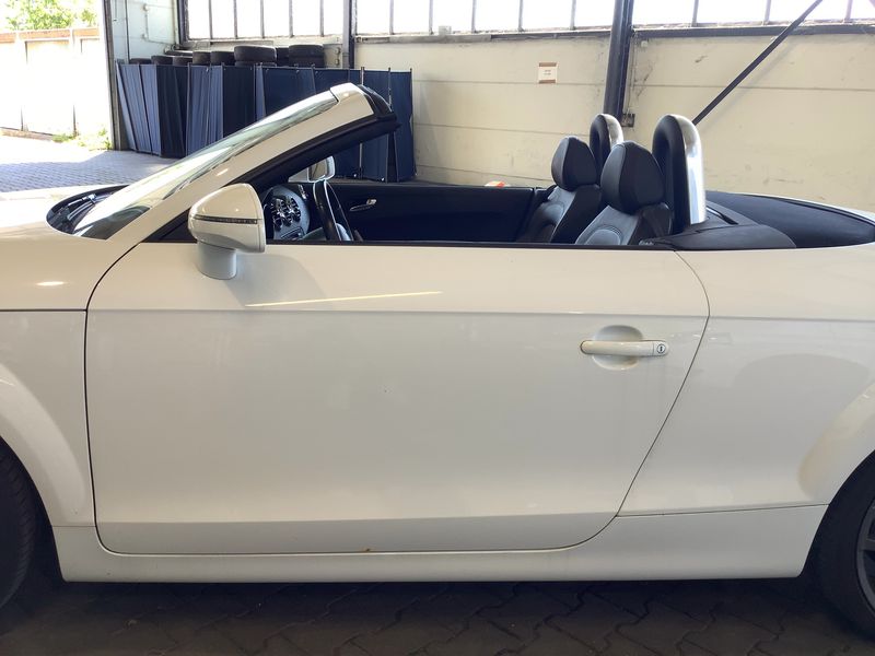 Audi TT 1.8 TFSI Roadster — zdjęcie 4