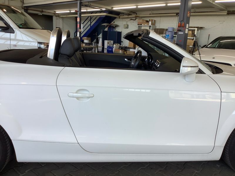 Audi TT 1.8 TFSI Roadster — zdjęcie 7