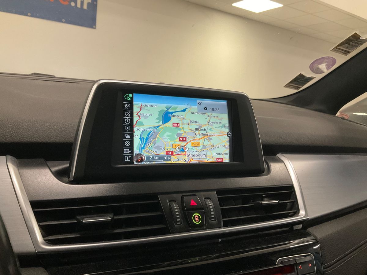 BMW 2er 2016 — photo 25