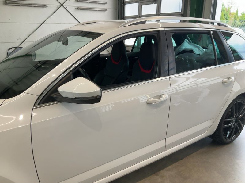 Skoda Octavia 2.0 TDI RS — zdjęcie 4