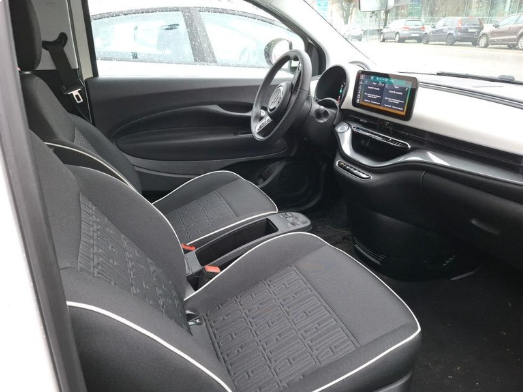 Fiat 500e electric drive 70 kW — zdjęcie 9