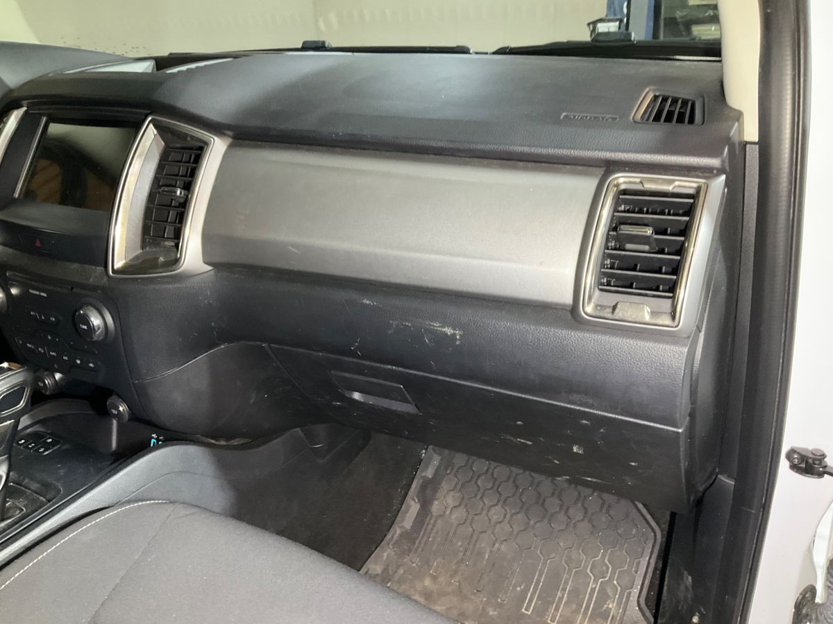 Ford Ranger 2021 — photo 33