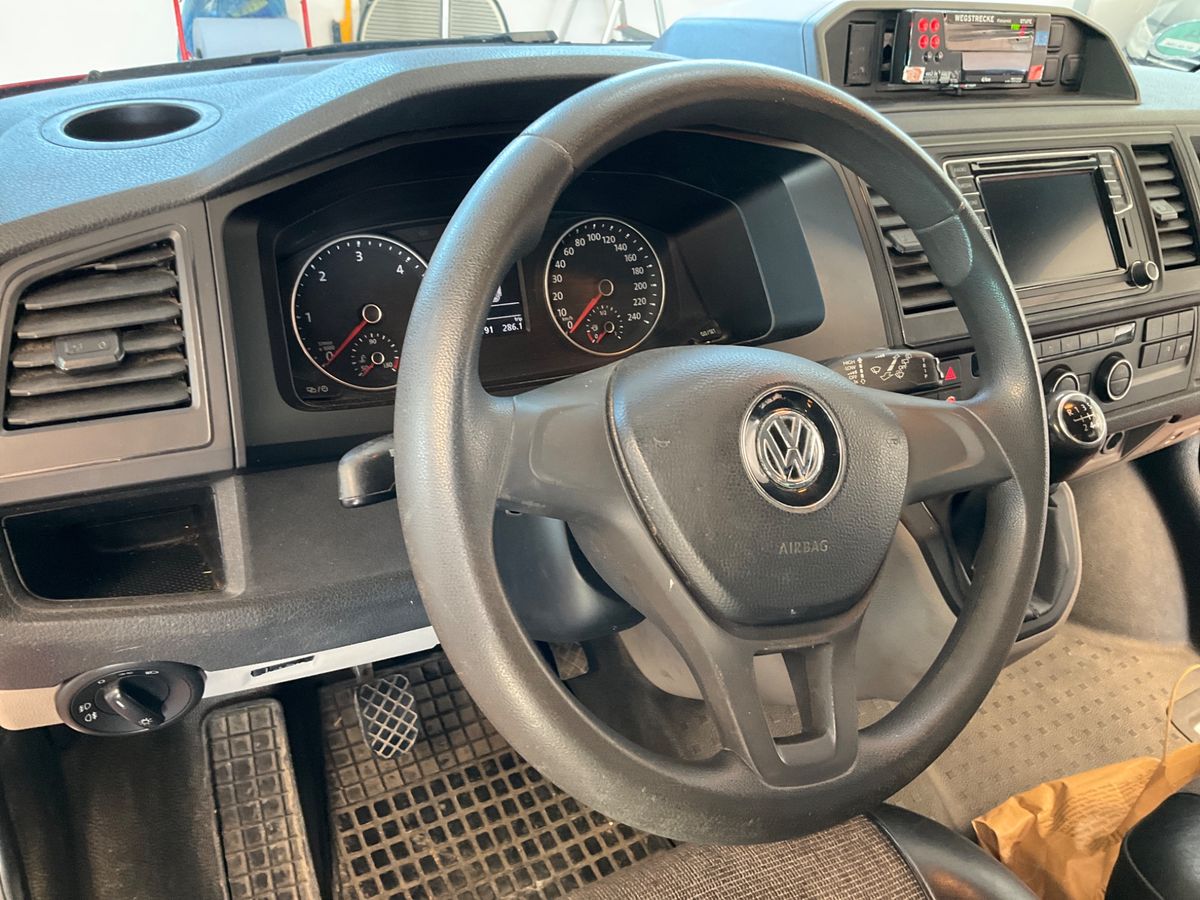 Volkswagen T6 2016 — photo 43