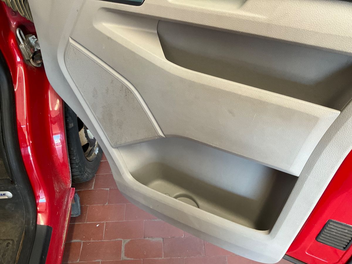 Volkswagen T6 2016 — photo 40
