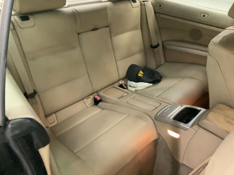 BMW 3er 325d 2010 – снимка 19
