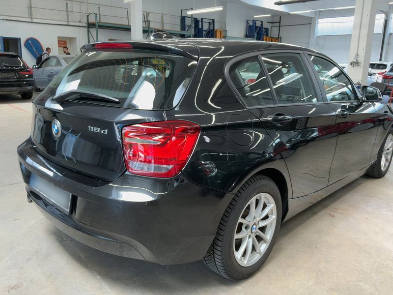 BMW 1er 118d 2013 – снимка 8
