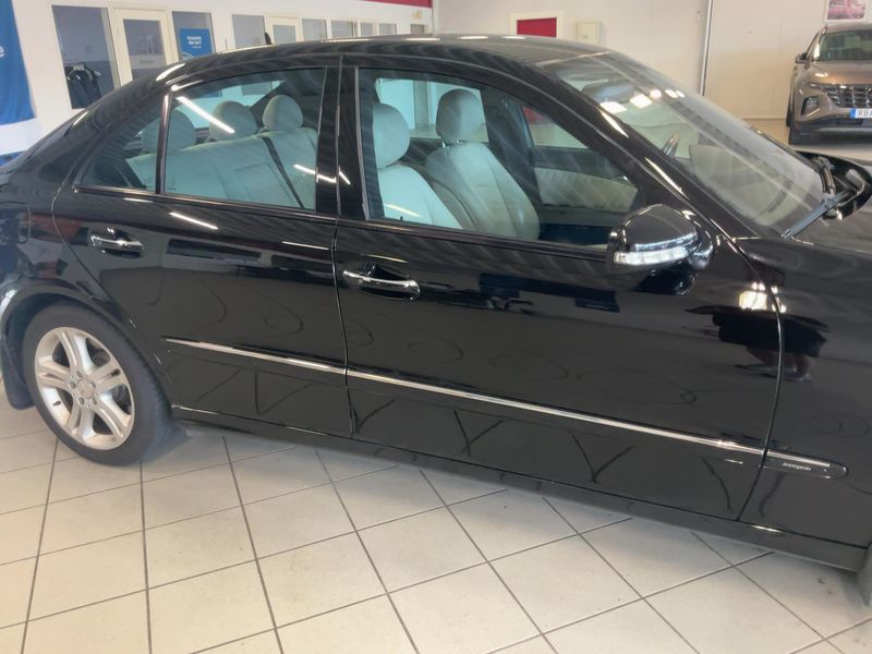 Mercedes-Benz E-Klasse E 500 Avantgarde — zdjęcie 7