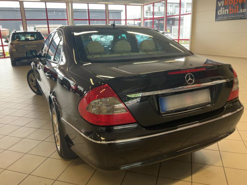 Mercedes-Benz E-Klasse E 500 Avantgarde — zdjęcie 3