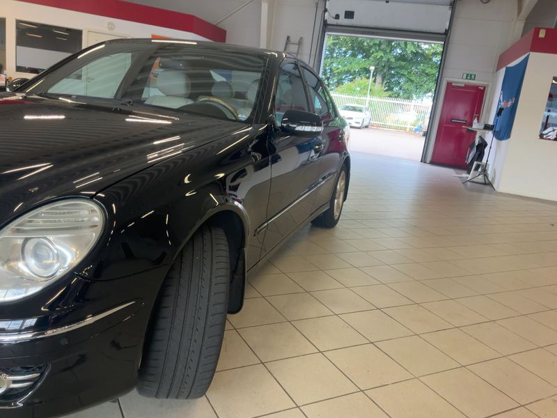 Mercedes-Benz E-Klasse E 500 Avantgarde — zdjęcie 2