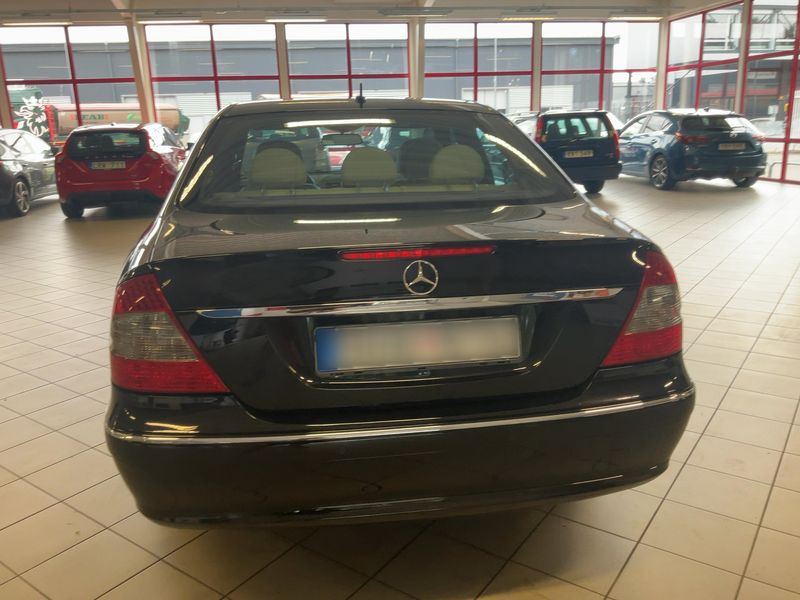 Mercedes-Benz E-Klasse E 500 Avantgarde — zdjęcie 5