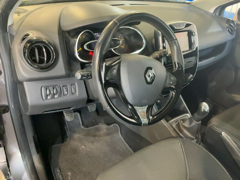 Renault Clio 1.2 Dynamique — zdjęcie 12
