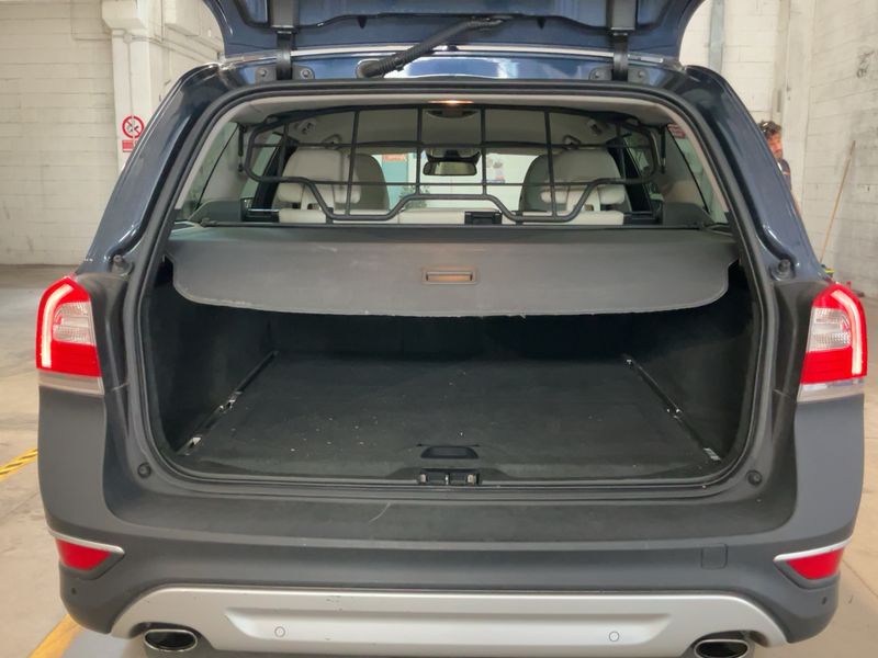 Volvo XC70 2.4 D4 Summum AWD — zdjęcie 10