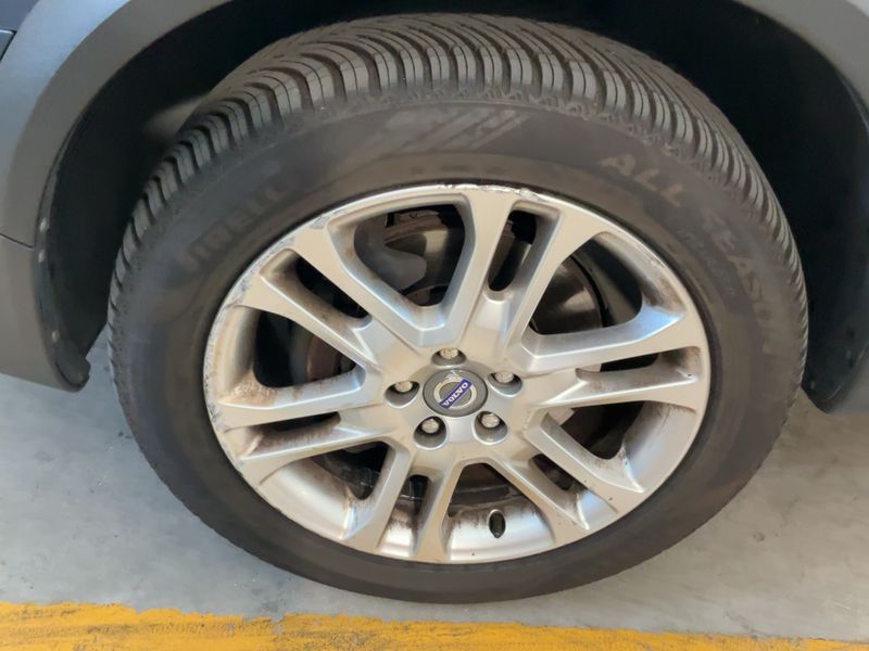 Volvo XC70 2.4 D4 Summum AWD 2013 – снимка 3