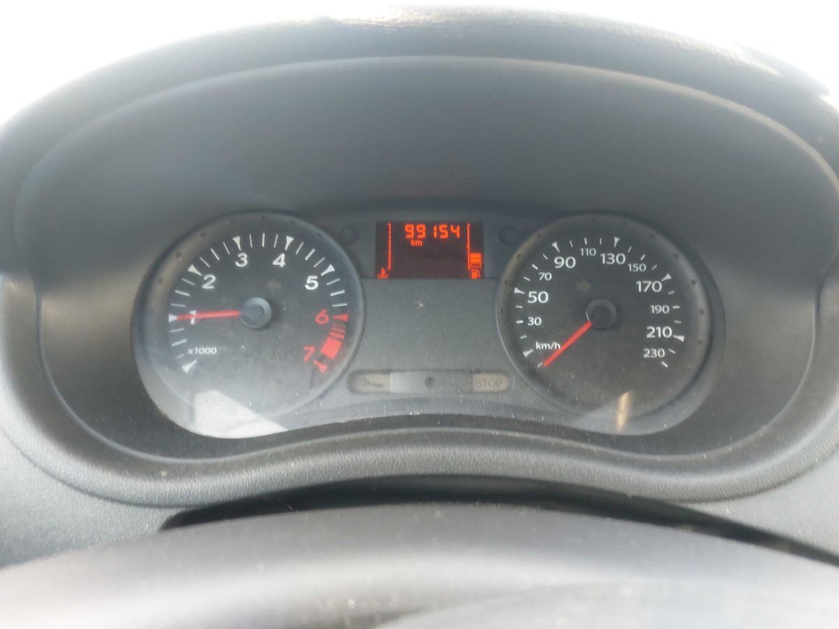 Renault Clio 2013 — photo 34