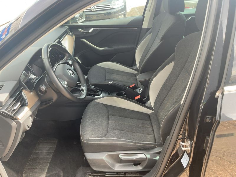 Skoda Kamiq 1.0 TSI Style — zdjęcie 11