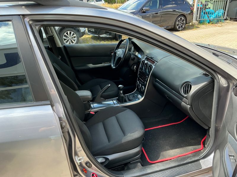 Mazda 6 1.8 Sport Active — zdjęcie 3
