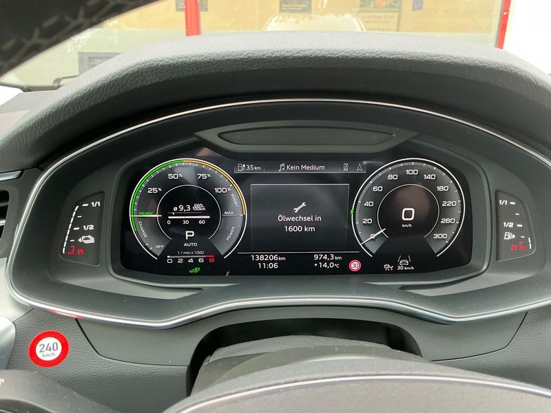 Audi A6 55 TFSIe quattro sport — zdjęcie 13