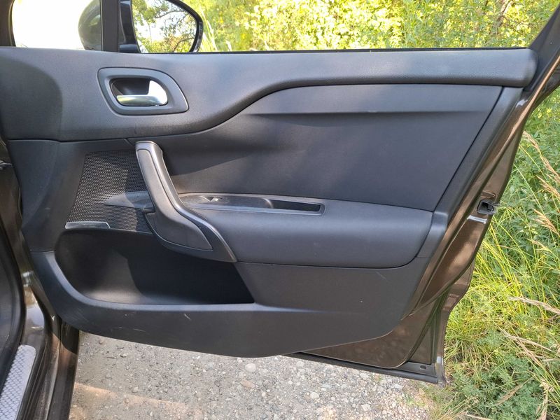 Citroen DS4 1.6 e-HDi SoChic 2013 – снимка 63