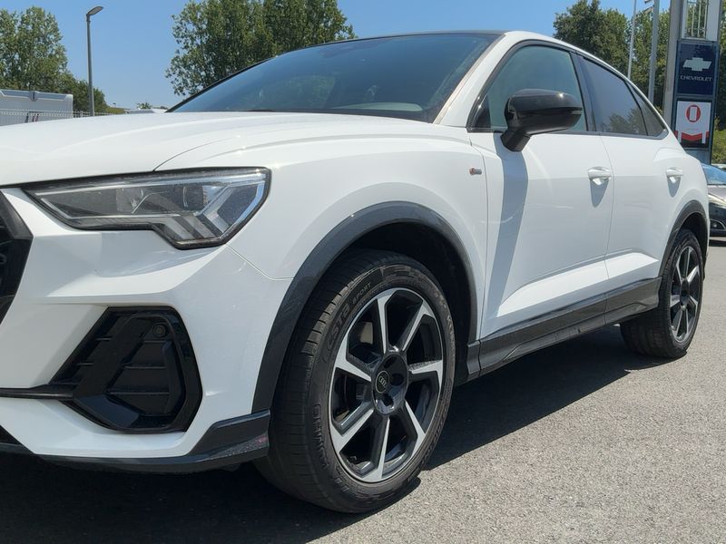 Audi Q3 Sportback 35 TFSI Mild-Hybrid S line — zdjęcie 2