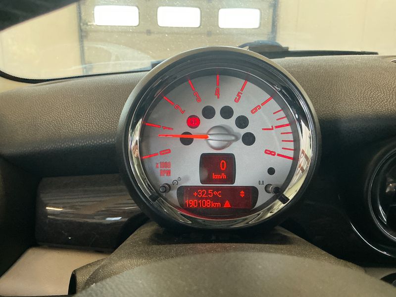 MINI Cooper S — zdjęcie 4