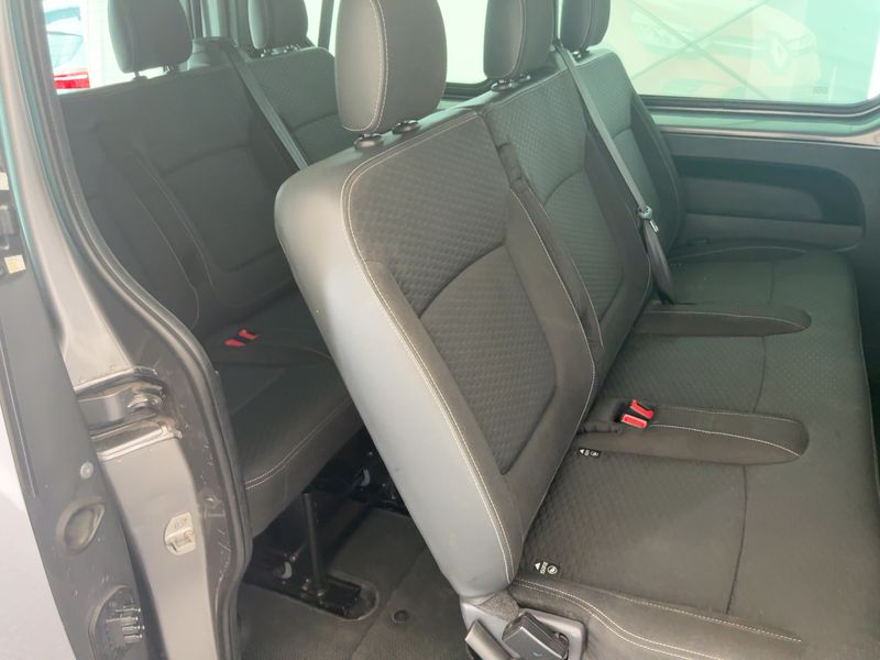 Opel Vivaro 1.6 CDTI Biturbo Combi L1H1 2,7t — zdjęcie 14