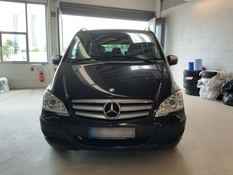 Mercedes-Benz Viano 3.0 CDI lang BlueEfficiency Ambiente Edition — zdjęcie 9