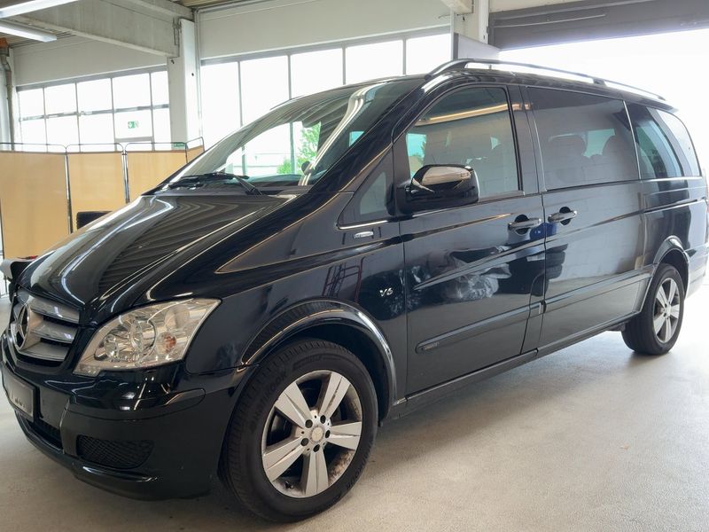 Mercedes-Benz Viano 3.0 CDI lang BlueEfficiency Ambiente Edition — zdjęcie 2