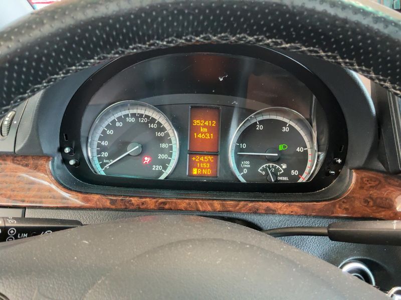Mercedes-Benz Viano 3.0 CDI lang BlueEfficiency Ambiente Edition — zdjęcie 13