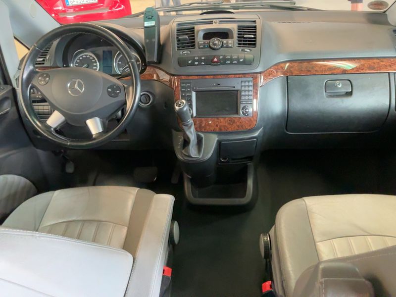 Mercedes-Benz Viano 3.0 CDI lang BlueEfficiency Ambiente Edition — zdjęcie 12