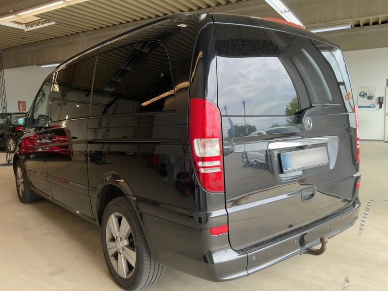 Mercedes-Benz Viano 3.0 CDI lang BlueEfficiency Ambiente Edition — zdjęcie 3